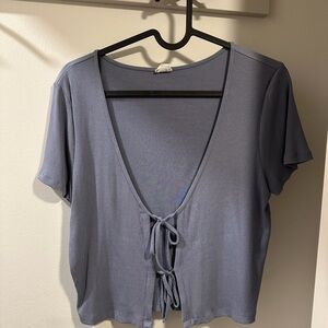 Wilfred Deep V-Neck Tie-Front Crop Top - Gray